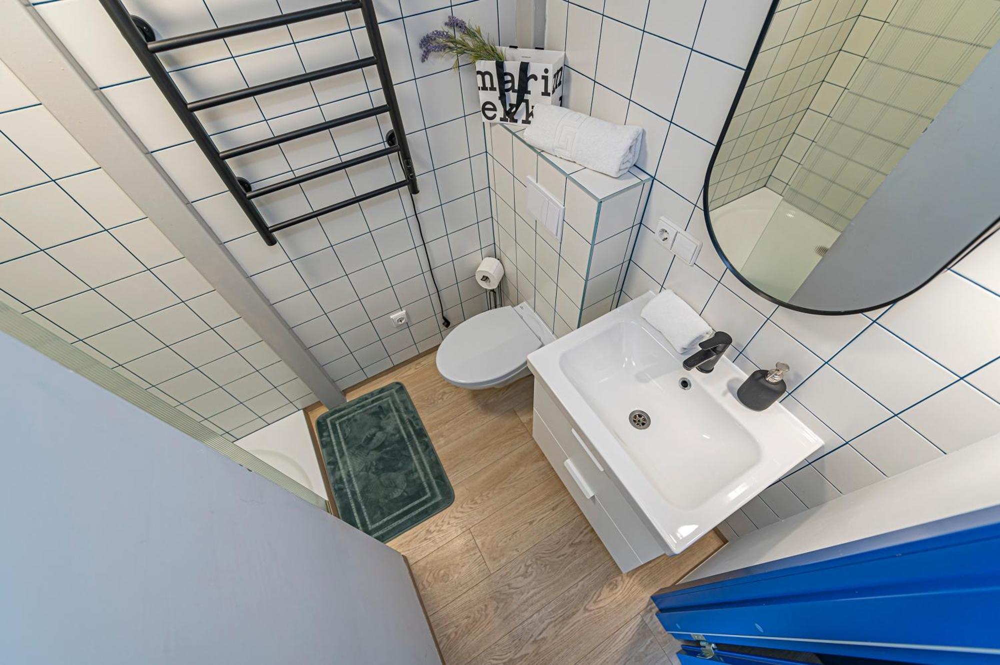 Mini Loft 1 Bd Apt By Hostlovers Kaunas Eksteriør billede